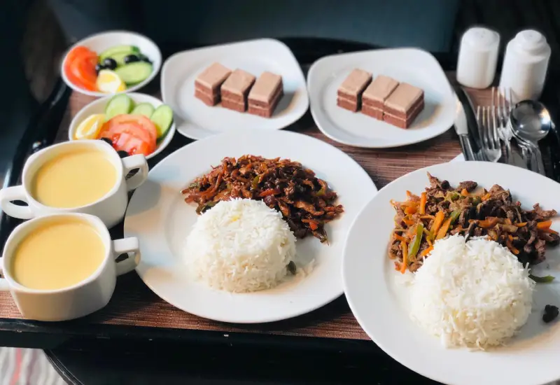 safir hotel doha food