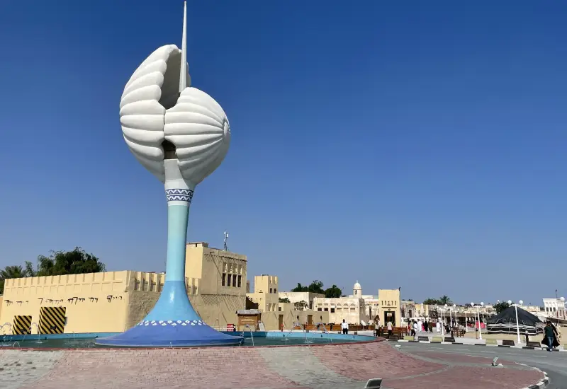 al wakrah souq beach