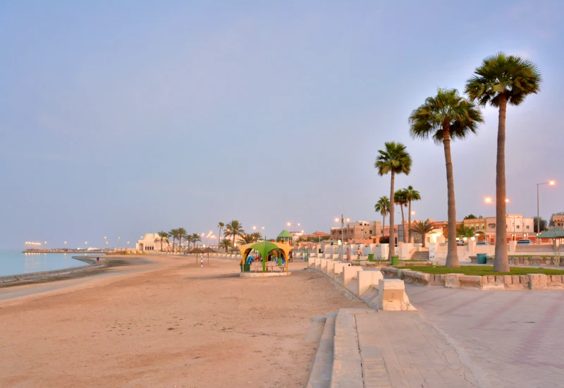 Al khor Corniche Beach